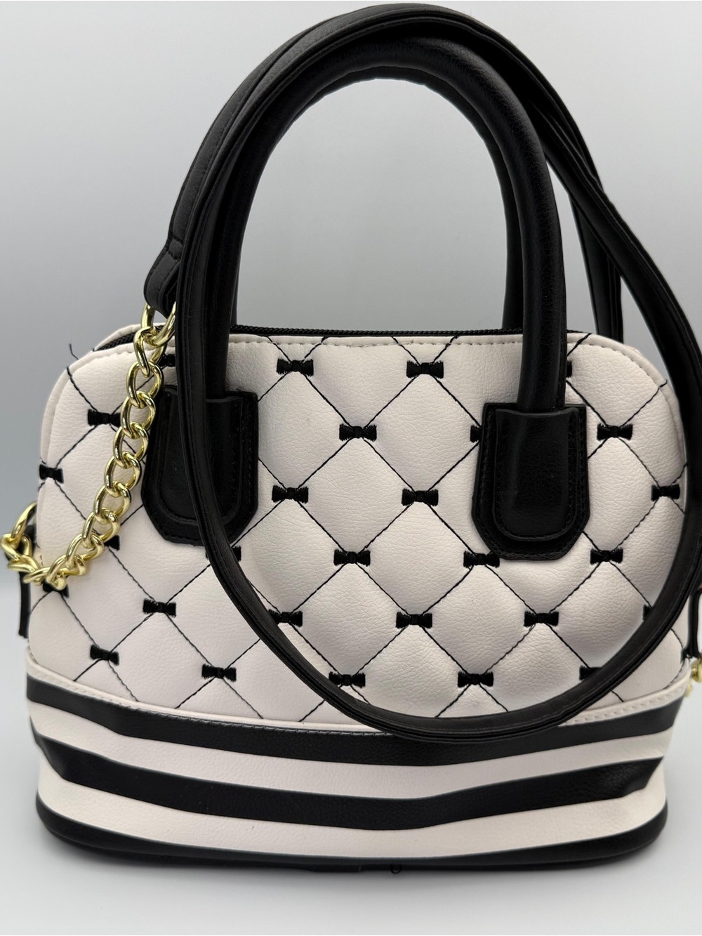 Women's Black & Cream Quilted Satchel Handbag